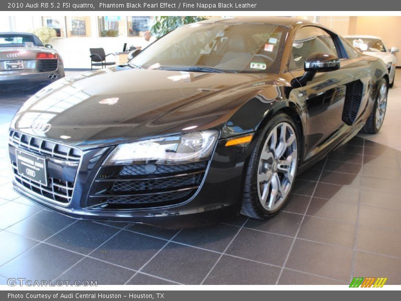 Phantom Black Pearl Effect / Fine Nappa Black Leather 2010 Audi R8 5.2 FSI quattro