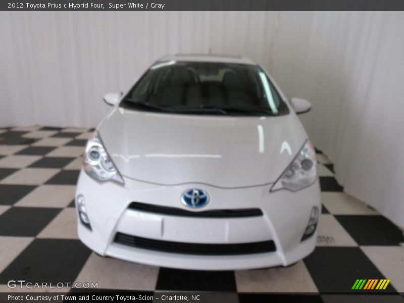 Super White / Gray 2012 Toyota Prius c Hybrid Four