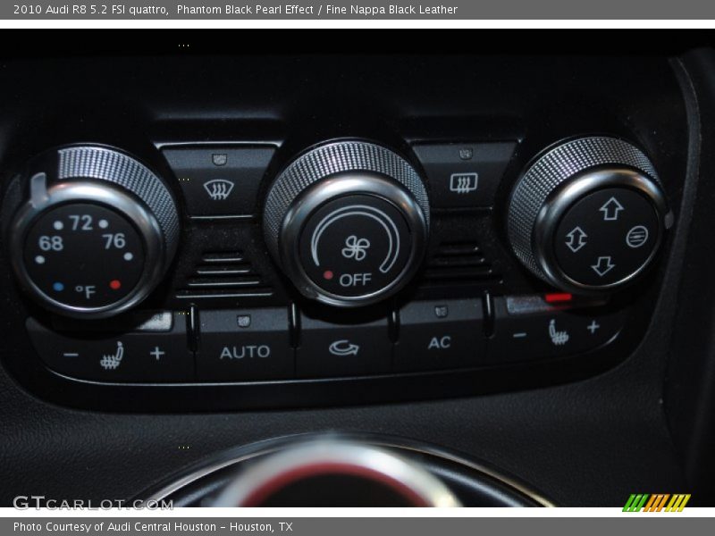 Controls of 2010 R8 5.2 FSI quattro