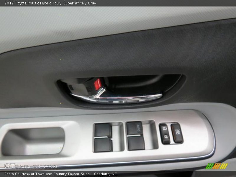 Super White / Gray 2012 Toyota Prius c Hybrid Four
