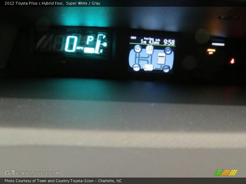 Super White / Gray 2012 Toyota Prius c Hybrid Four