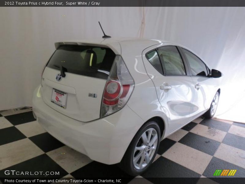 Super White / Gray 2012 Toyota Prius c Hybrid Four