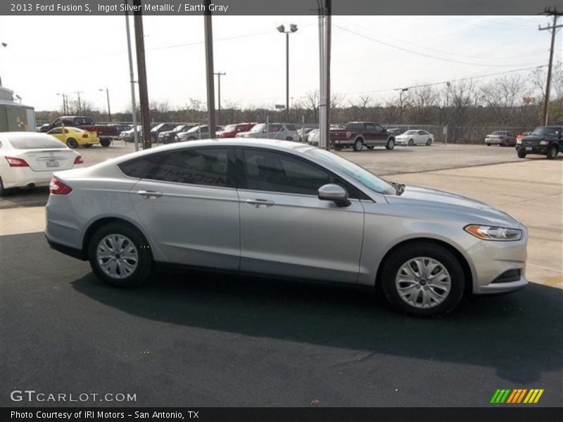 Ingot Silver Metallic / Earth Gray 2013 Ford Fusion S
