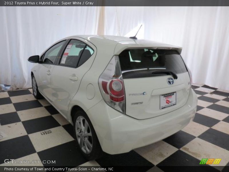 Super White / Gray 2012 Toyota Prius c Hybrid Four