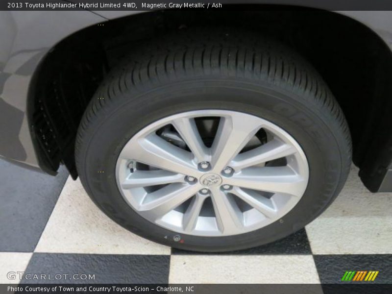 Magnetic Gray Metallic / Ash 2013 Toyota Highlander Hybrid Limited 4WD
