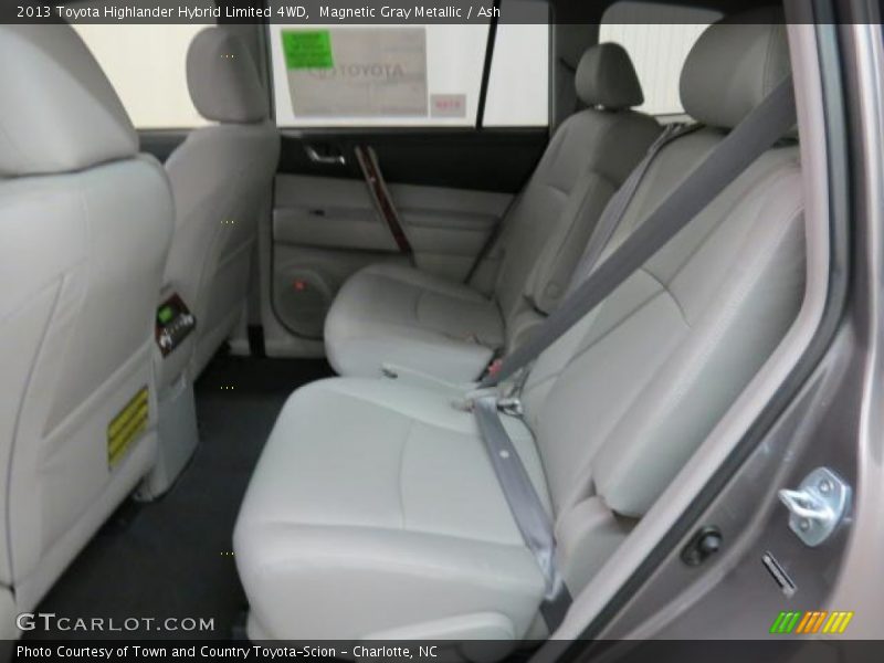 Magnetic Gray Metallic / Ash 2013 Toyota Highlander Hybrid Limited 4WD
