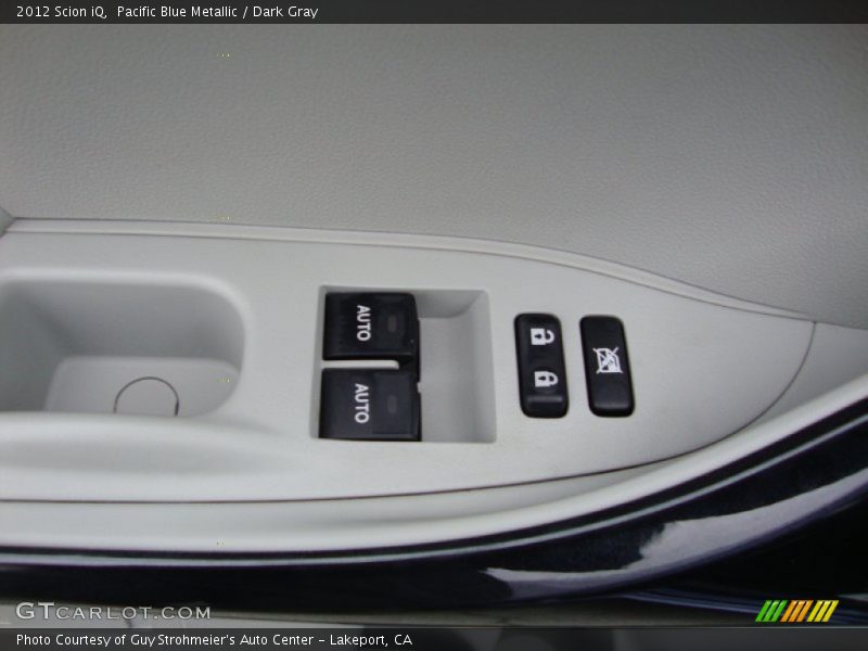 Pacific Blue Metallic / Dark Gray 2012 Scion iQ