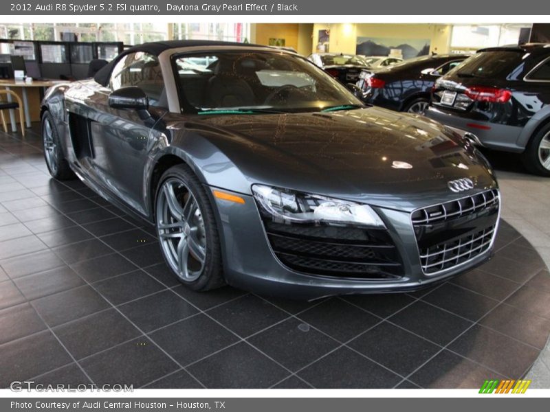 Daytona Gray Pearl Effect / Black 2012 Audi R8 Spyder 5.2 FSI quattro