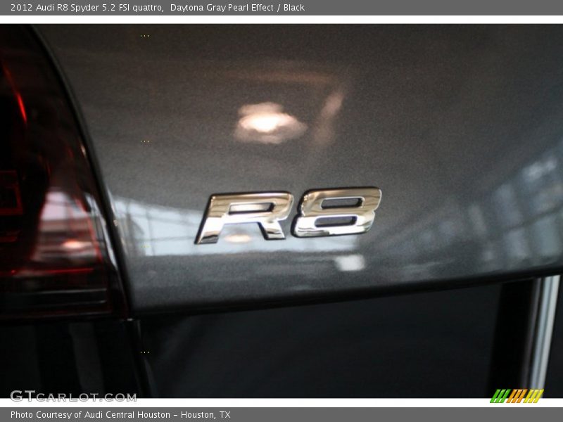 Daytona Gray Pearl Effect / Black 2012 Audi R8 Spyder 5.2 FSI quattro