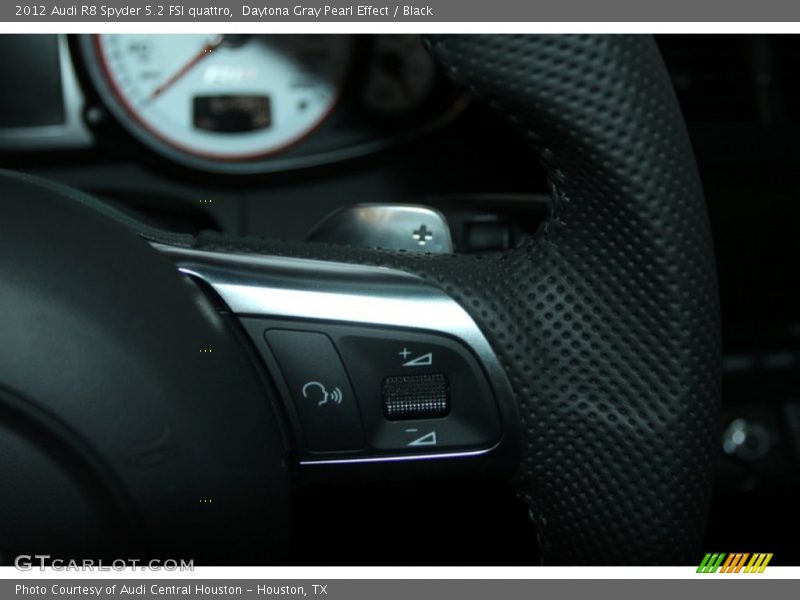Daytona Gray Pearl Effect / Black 2012 Audi R8 Spyder 5.2 FSI quattro