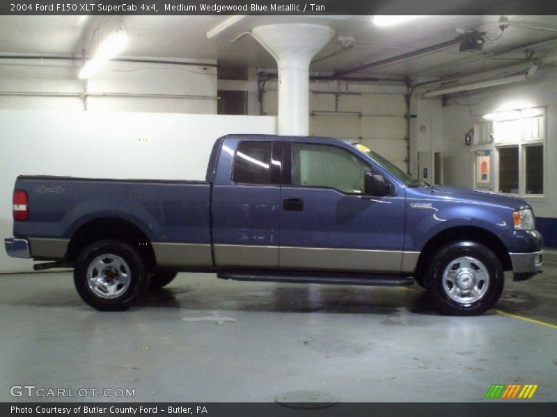 Medium Wedgewood Blue Metallic / Tan 2004 Ford F150 XLT SuperCab 4x4
