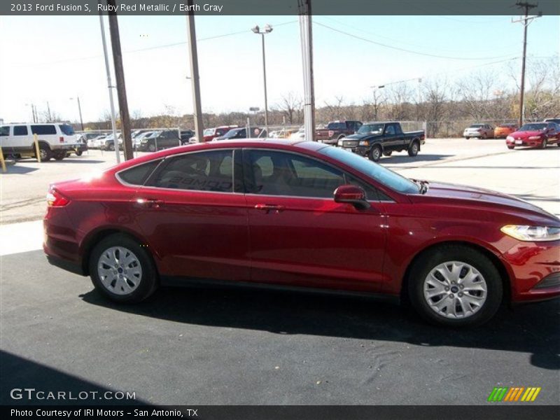 Ruby Red Metallic / Earth Gray 2013 Ford Fusion S