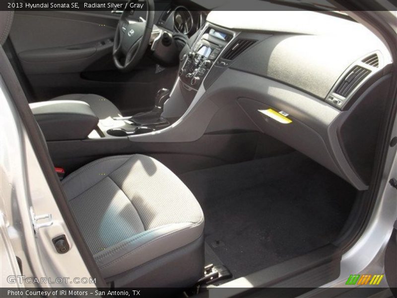 Radiant Silver / Gray 2013 Hyundai Sonata SE