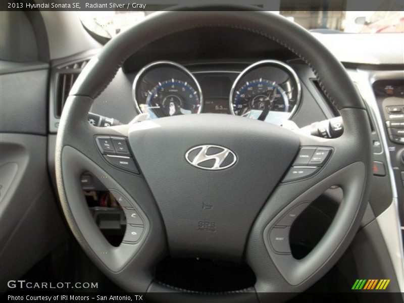 Radiant Silver / Gray 2013 Hyundai Sonata SE