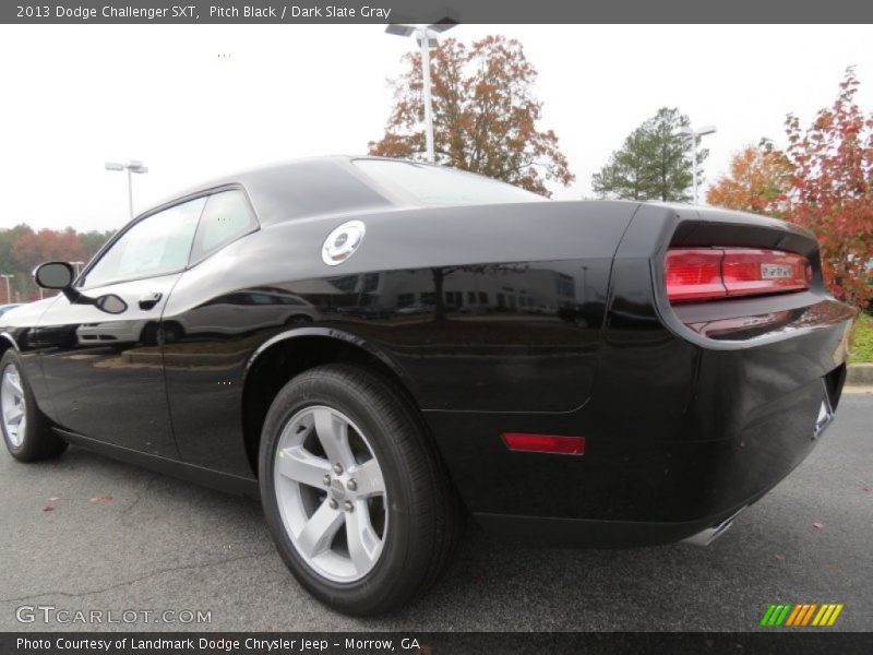 Pitch Black / Dark Slate Gray 2013 Dodge Challenger SXT