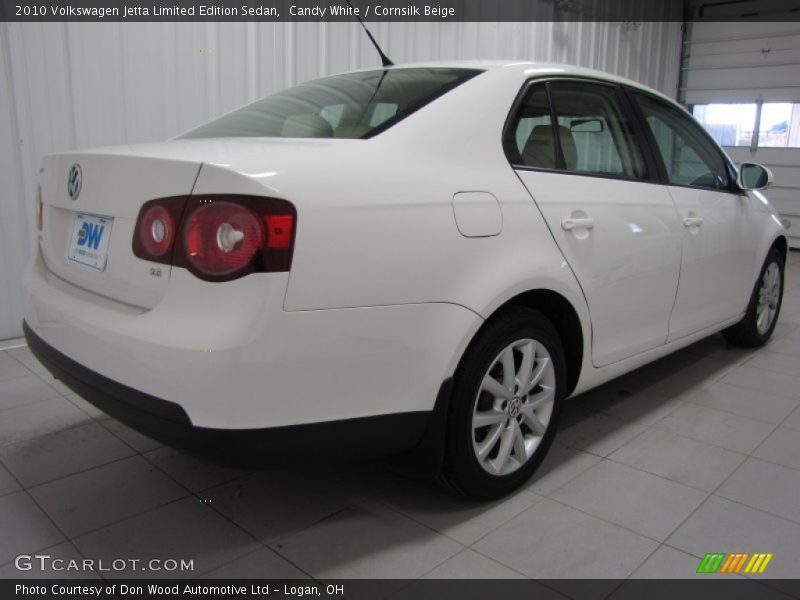 Candy White / Cornsilk Beige 2010 Volkswagen Jetta Limited Edition Sedan
