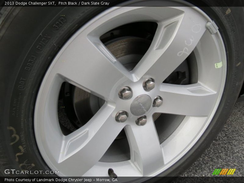 Pitch Black / Dark Slate Gray 2013 Dodge Challenger SXT