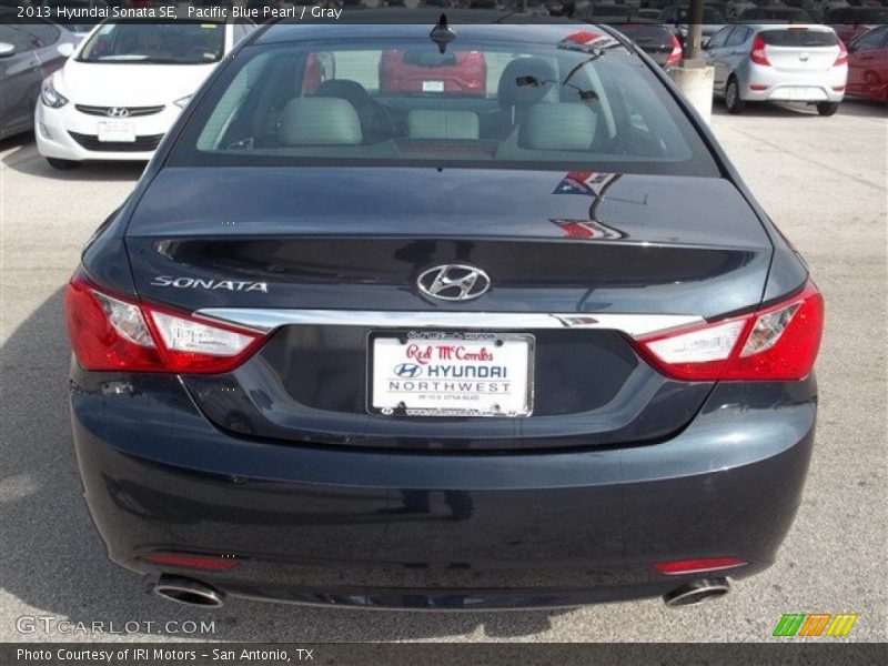 Pacific Blue Pearl / Gray 2013 Hyundai Sonata SE