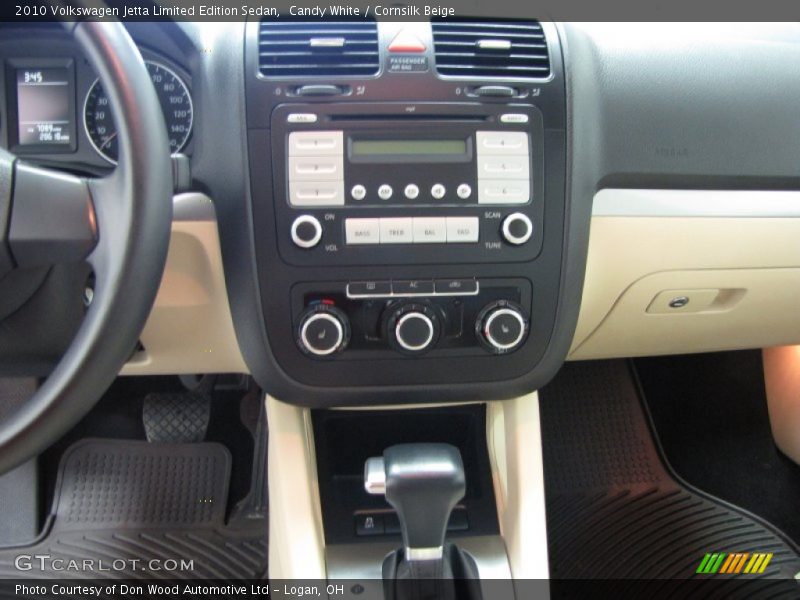 Candy White / Cornsilk Beige 2010 Volkswagen Jetta Limited Edition Sedan