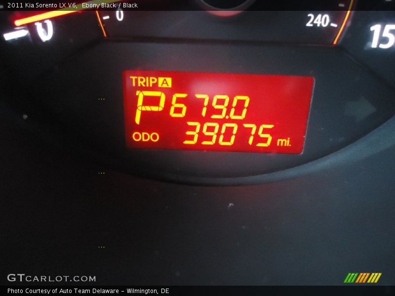 Ebony Black / Black 2011 Kia Sorento LX V6