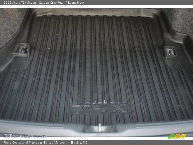  2006 TSX Sedan Trunk
