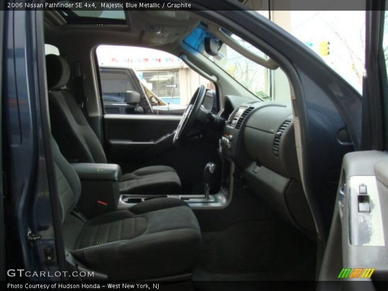 Majestic Blue Metallic / Graphite 2006 Nissan Pathfinder SE 4x4