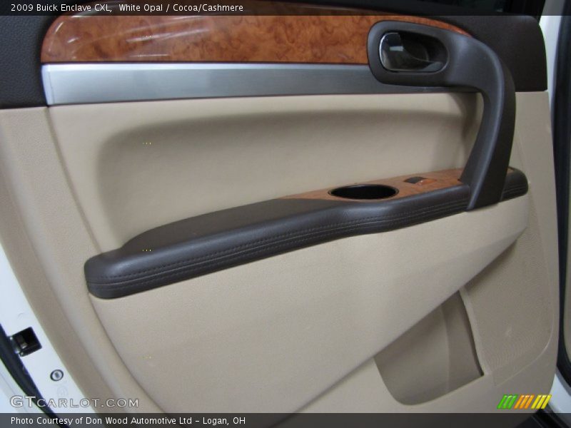 White Opal / Cocoa/Cashmere 2009 Buick Enclave CXL