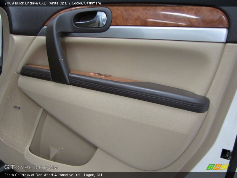 White Opal / Cocoa/Cashmere 2009 Buick Enclave CXL