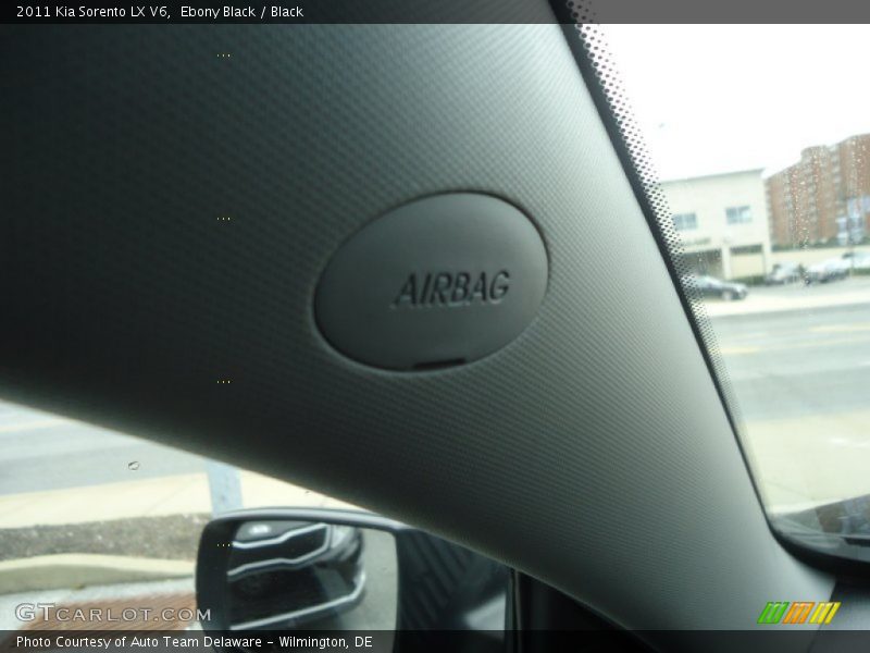 Ebony Black / Black 2011 Kia Sorento LX V6