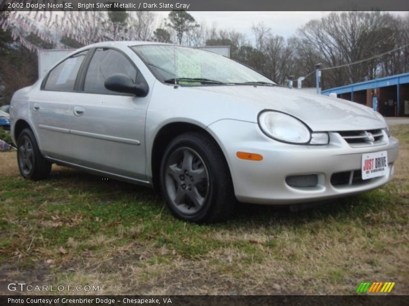 Bright Silver Metallic / Dark Slate Gray 2002 Dodge Neon SE