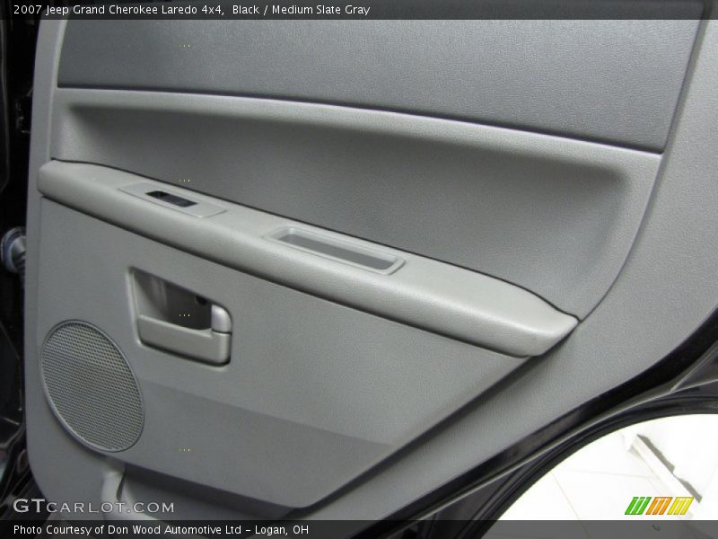 Black / Medium Slate Gray 2007 Jeep Grand Cherokee Laredo 4x4
