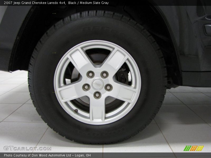 Black / Medium Slate Gray 2007 Jeep Grand Cherokee Laredo 4x4