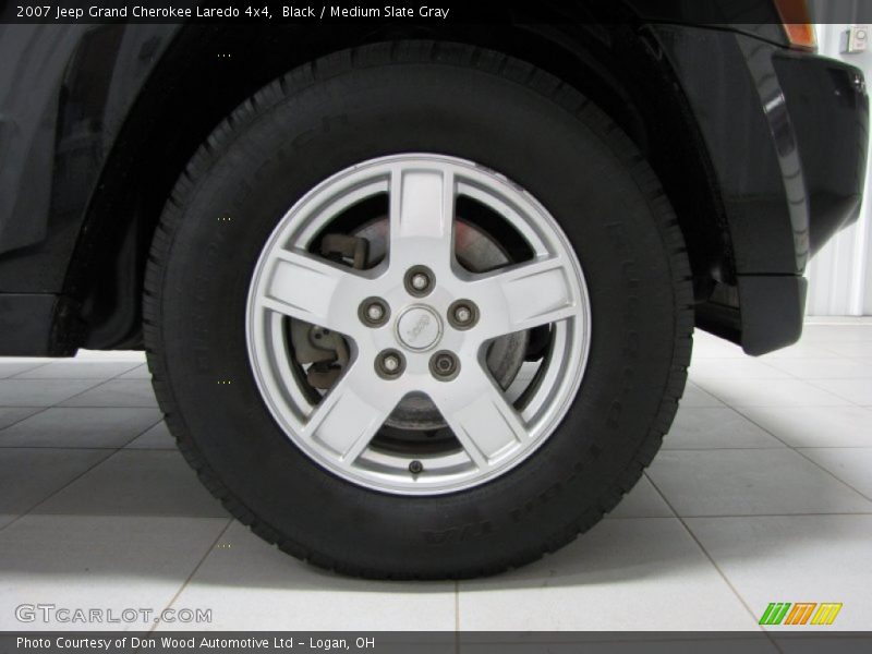 Black / Medium Slate Gray 2007 Jeep Grand Cherokee Laredo 4x4