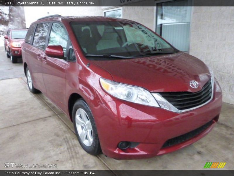 Salsa Red Pearl / Light Gray 2013 Toyota Sienna LE