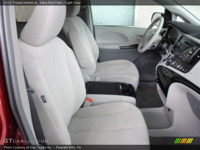 Salsa Red Pearl / Light Gray 2013 Toyota Sienna LE