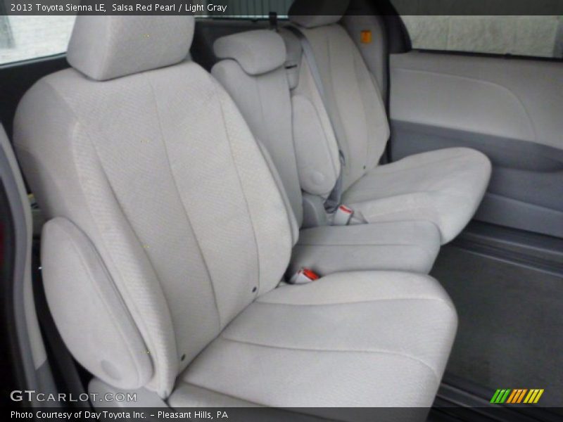 Salsa Red Pearl / Light Gray 2013 Toyota Sienna LE