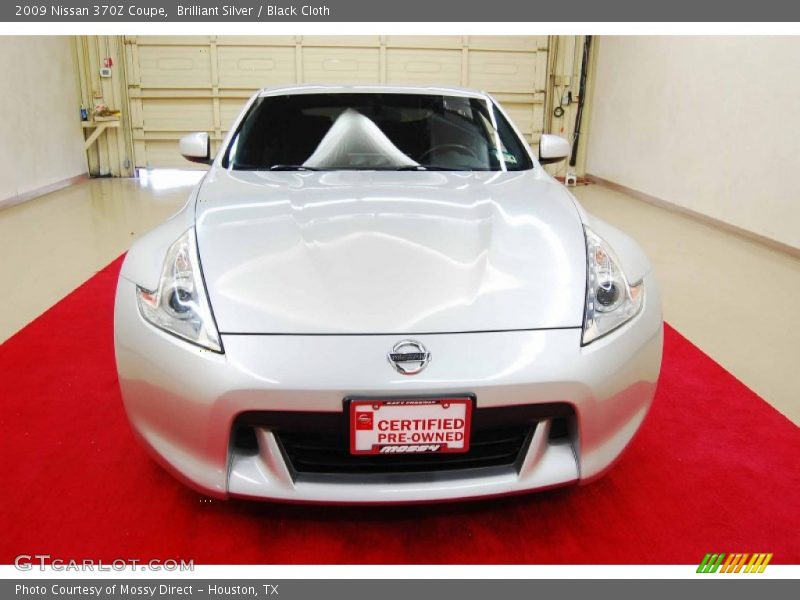 Brilliant Silver / Black Cloth 2009 Nissan 370Z Coupe