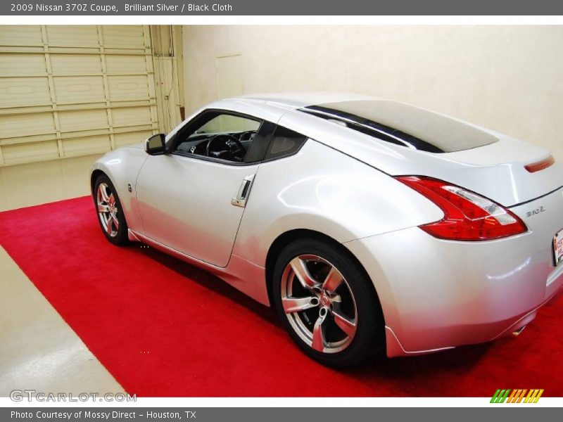 Brilliant Silver / Black Cloth 2009 Nissan 370Z Coupe