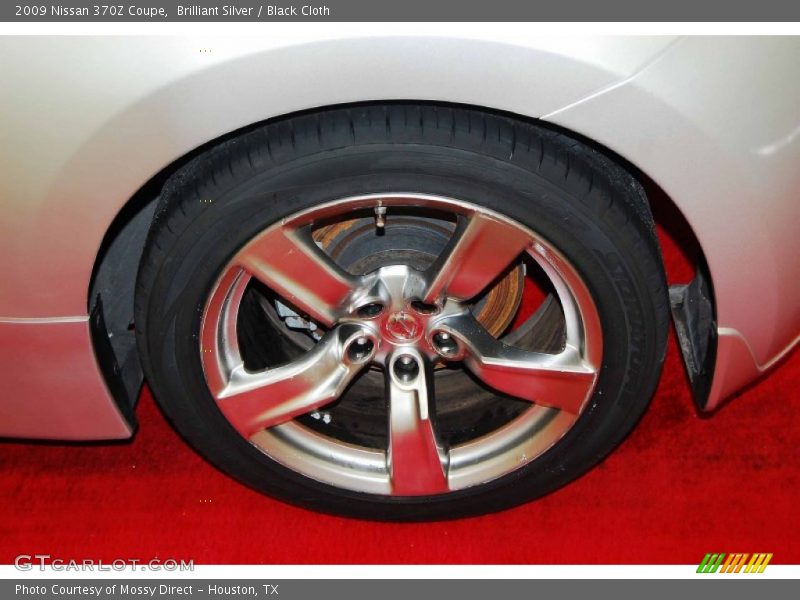 Brilliant Silver / Black Cloth 2009 Nissan 370Z Coupe