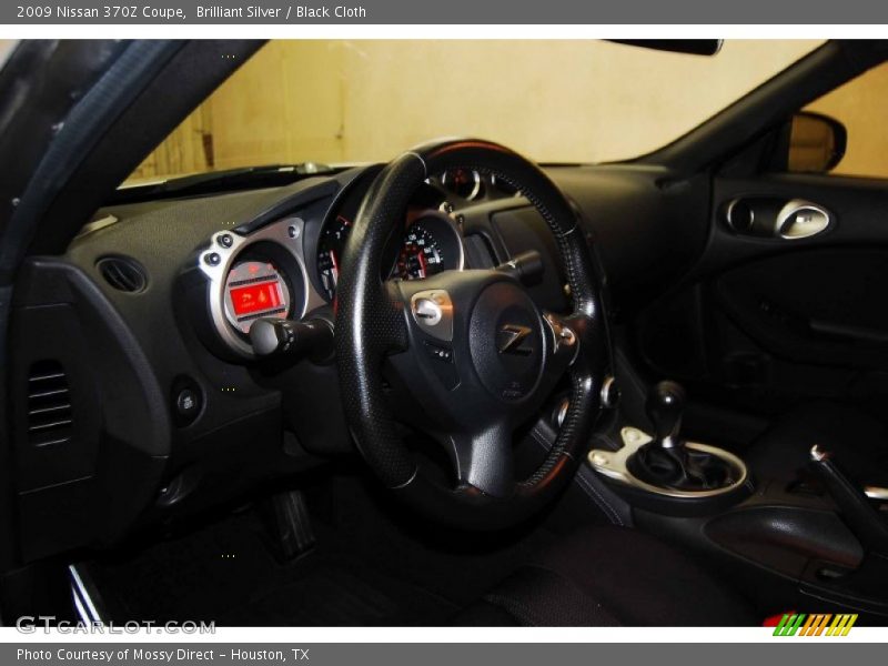 Brilliant Silver / Black Cloth 2009 Nissan 370Z Coupe
