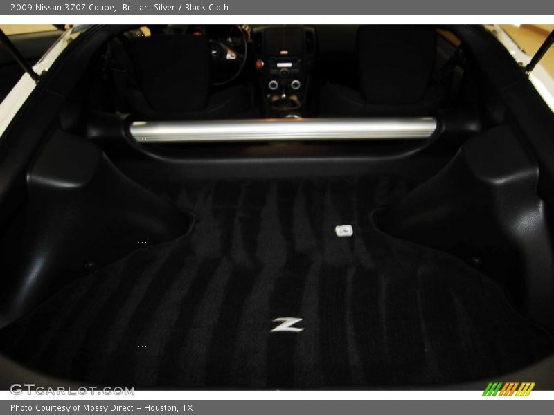 Brilliant Silver / Black Cloth 2009 Nissan 370Z Coupe