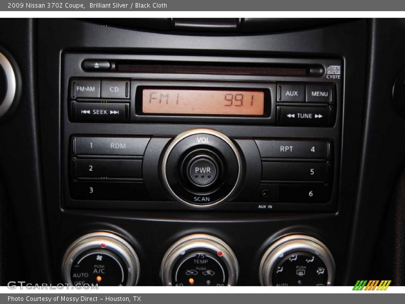 Brilliant Silver / Black Cloth 2009 Nissan 370Z Coupe