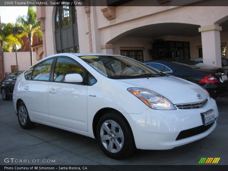 Super White / Gray 2006 Toyota Prius Hybrid