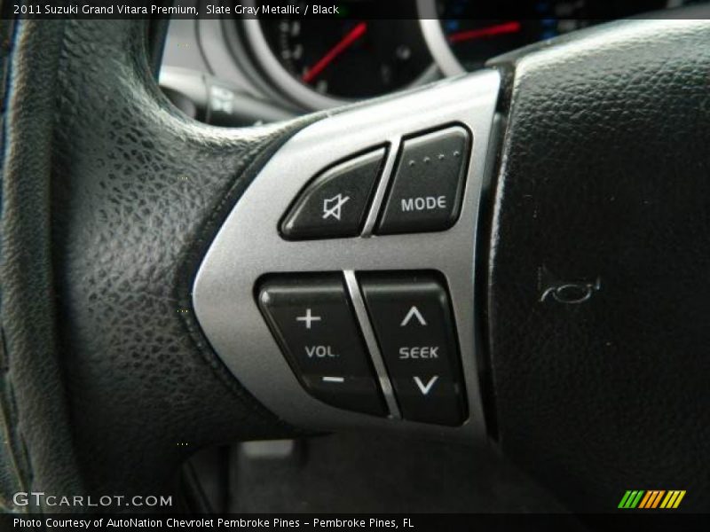 Controls of 2011 Grand Vitara Premium