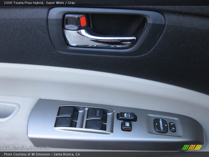 Super White / Gray 2006 Toyota Prius Hybrid