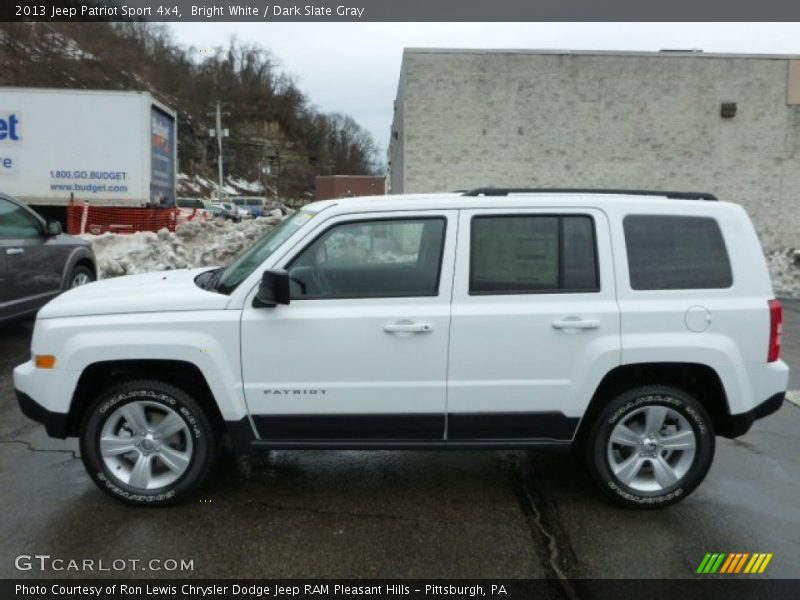 Bright White / Dark Slate Gray 2013 Jeep Patriot Sport 4x4