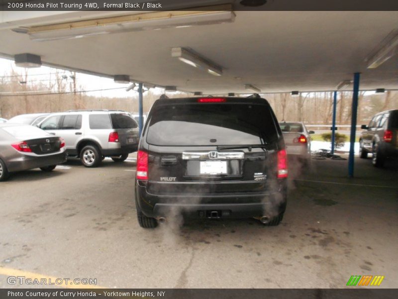 Formal Black / Black 2009 Honda Pilot Touring 4WD