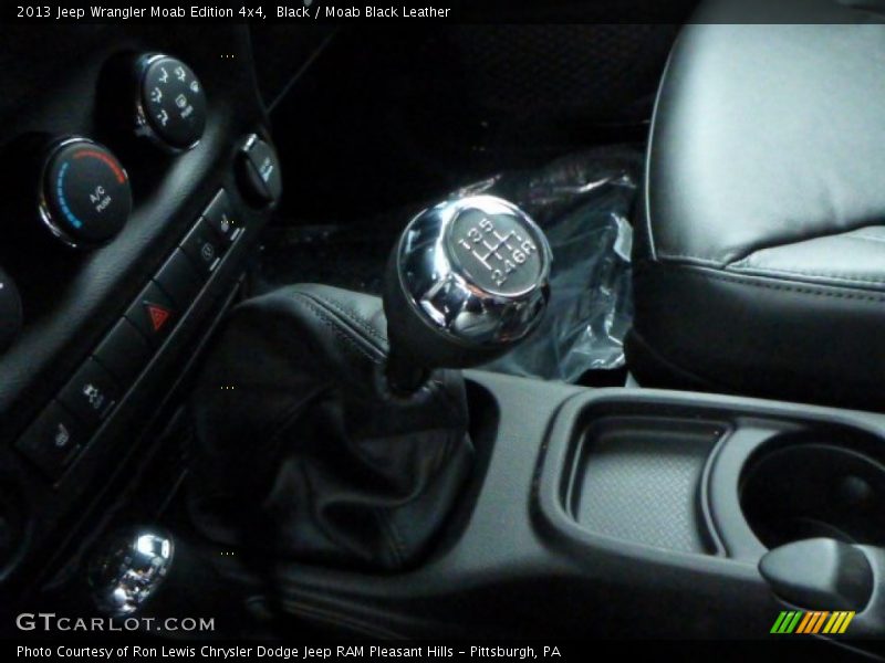 Black / Moab Black Leather 2013 Jeep Wrangler Moab Edition 4x4