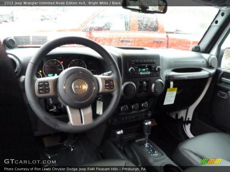 Dashboard of 2013 Wrangler Unlimited Moab Edition 4x4