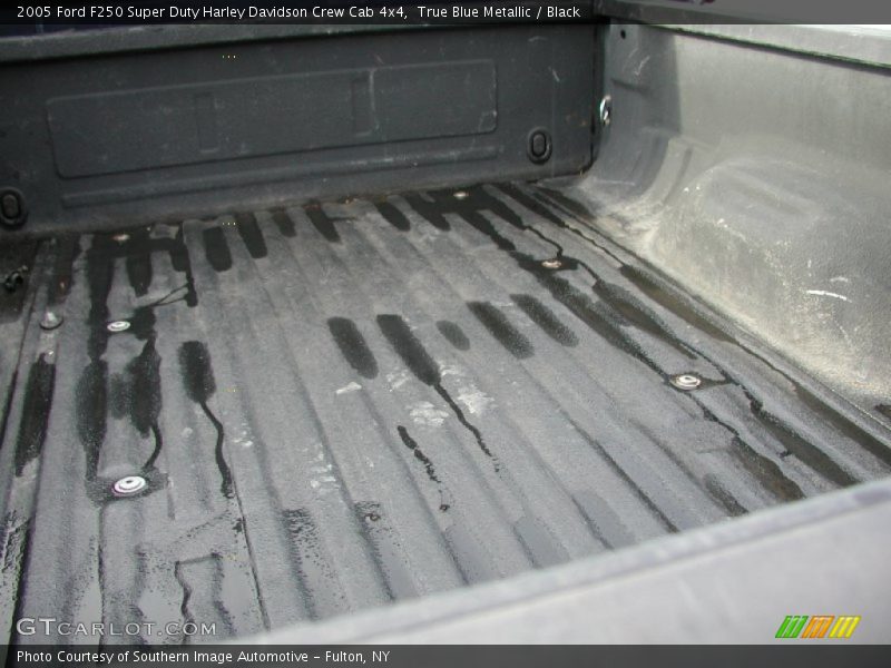 True Blue Metallic / Black 2005 Ford F250 Super Duty Harley Davidson Crew Cab 4x4
